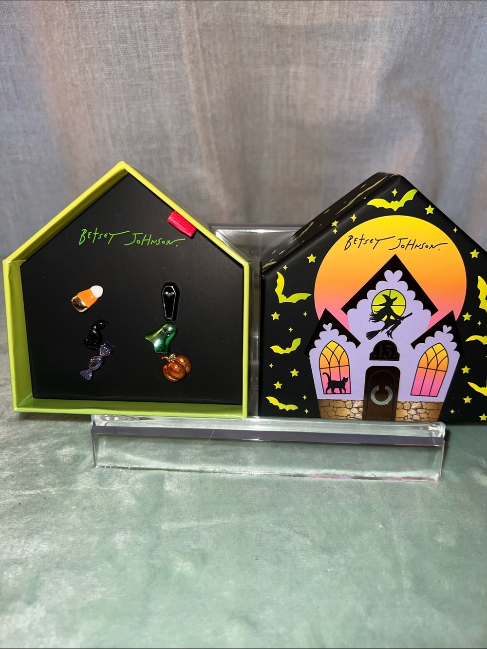 Betsey Johnson Black & Orange Halloween Charm Earring Set - Picture 4 of 5